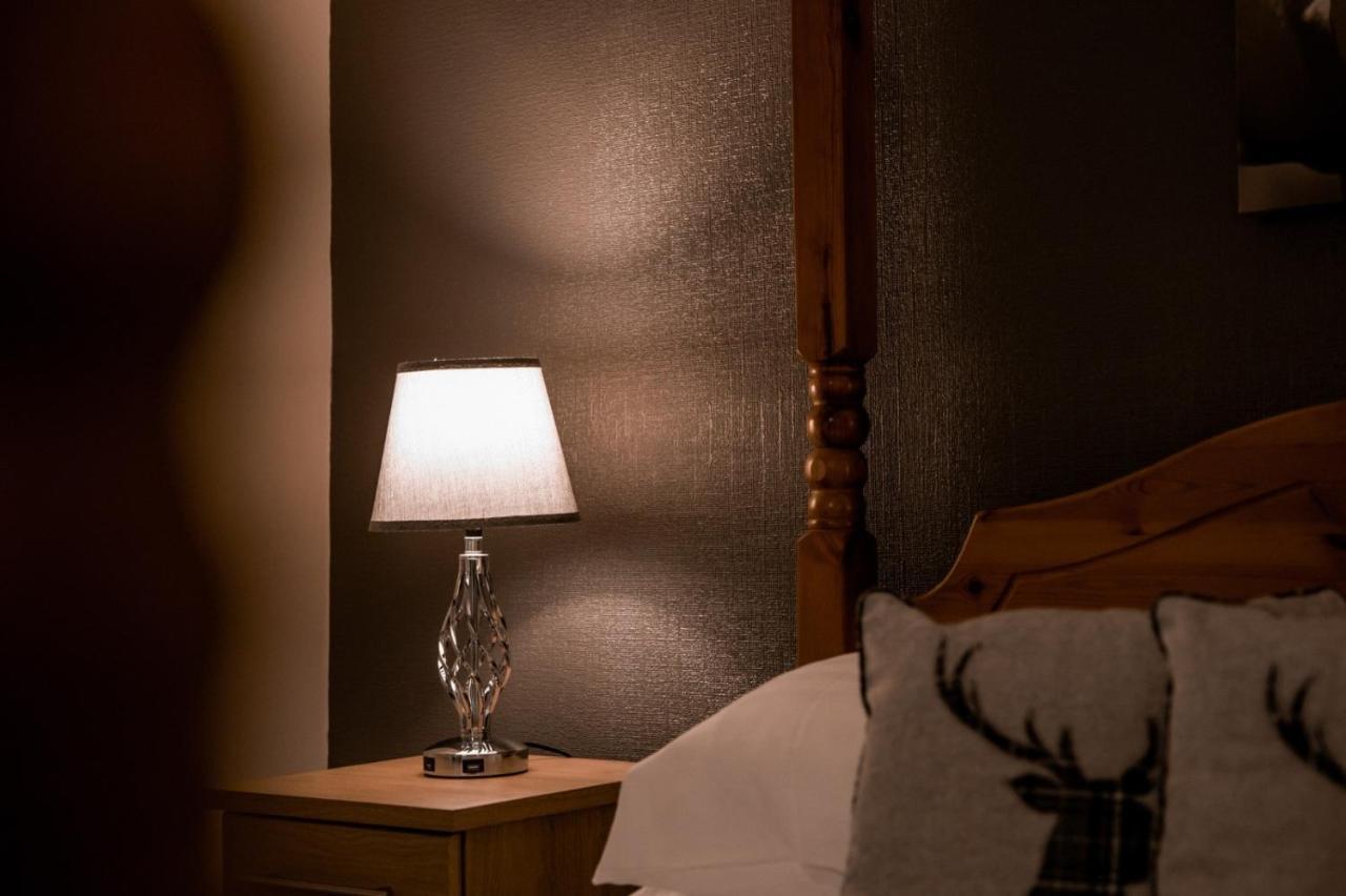 Castle Hotel Хаверфордуэст Экстерьер фото
